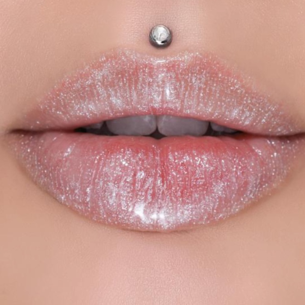 Heavens gate ✨ the gloss ✨ jeffree star